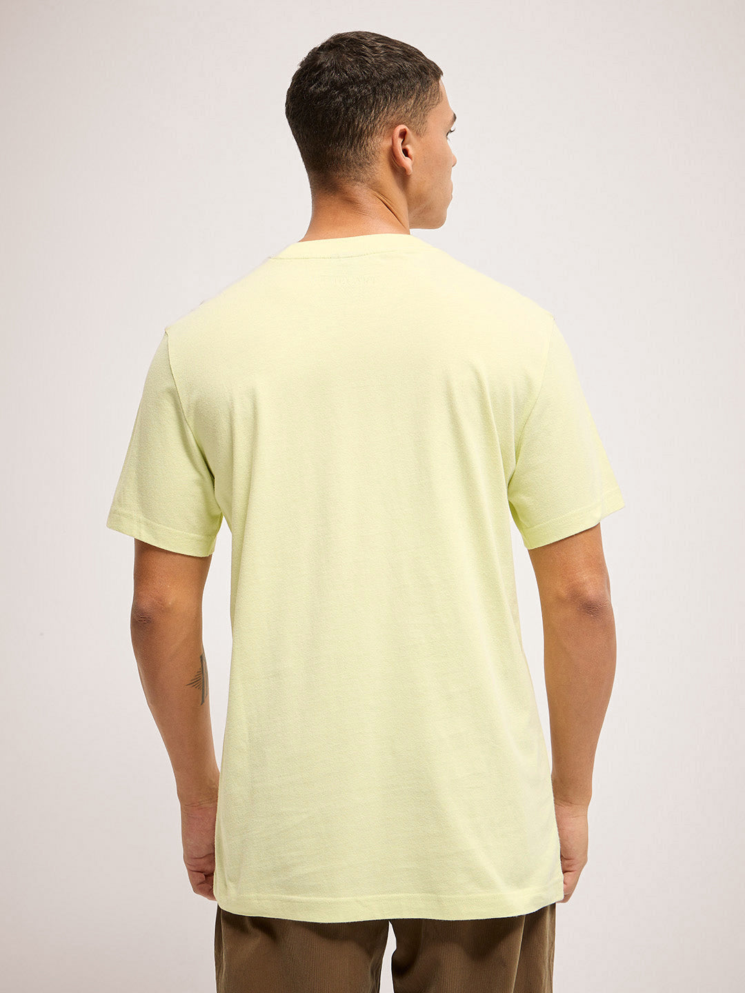 Men Green Solid Crew Neck Regular Fit T-Shirt
