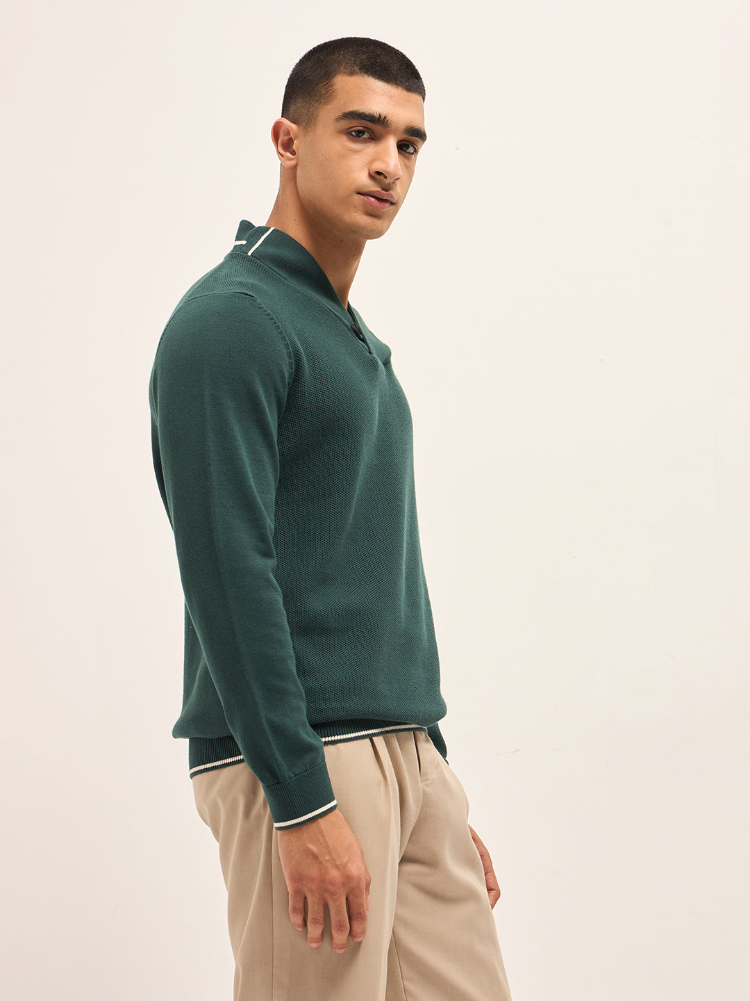 Men Green Textured Slim Fit Full Sleeve T-shirt