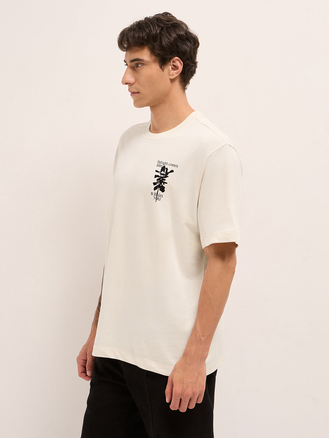Men Pure Cotton Graphic Printed T-Shirt