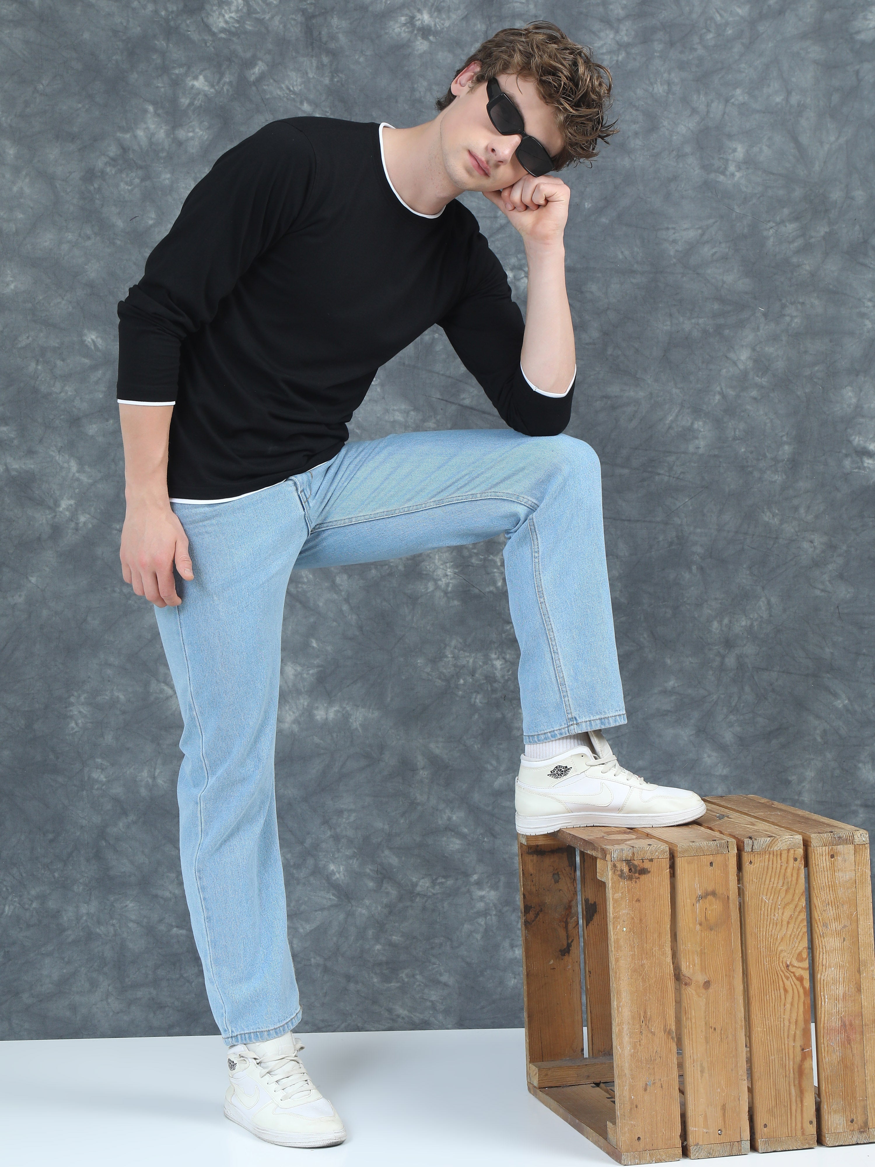 Men Piped Solid Black Full Sleeve T-Shirt