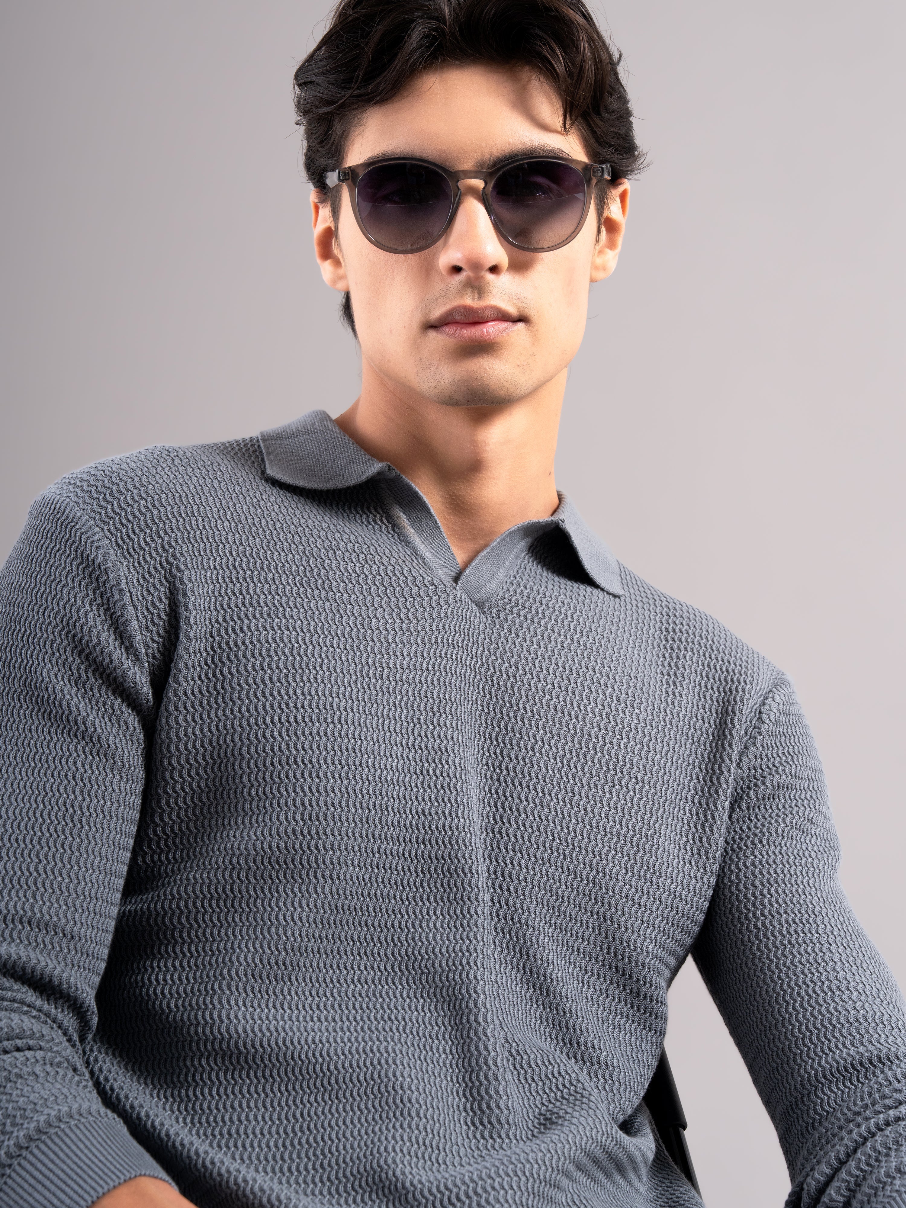 Men Arvion Grey Knit Polo T-Shirt