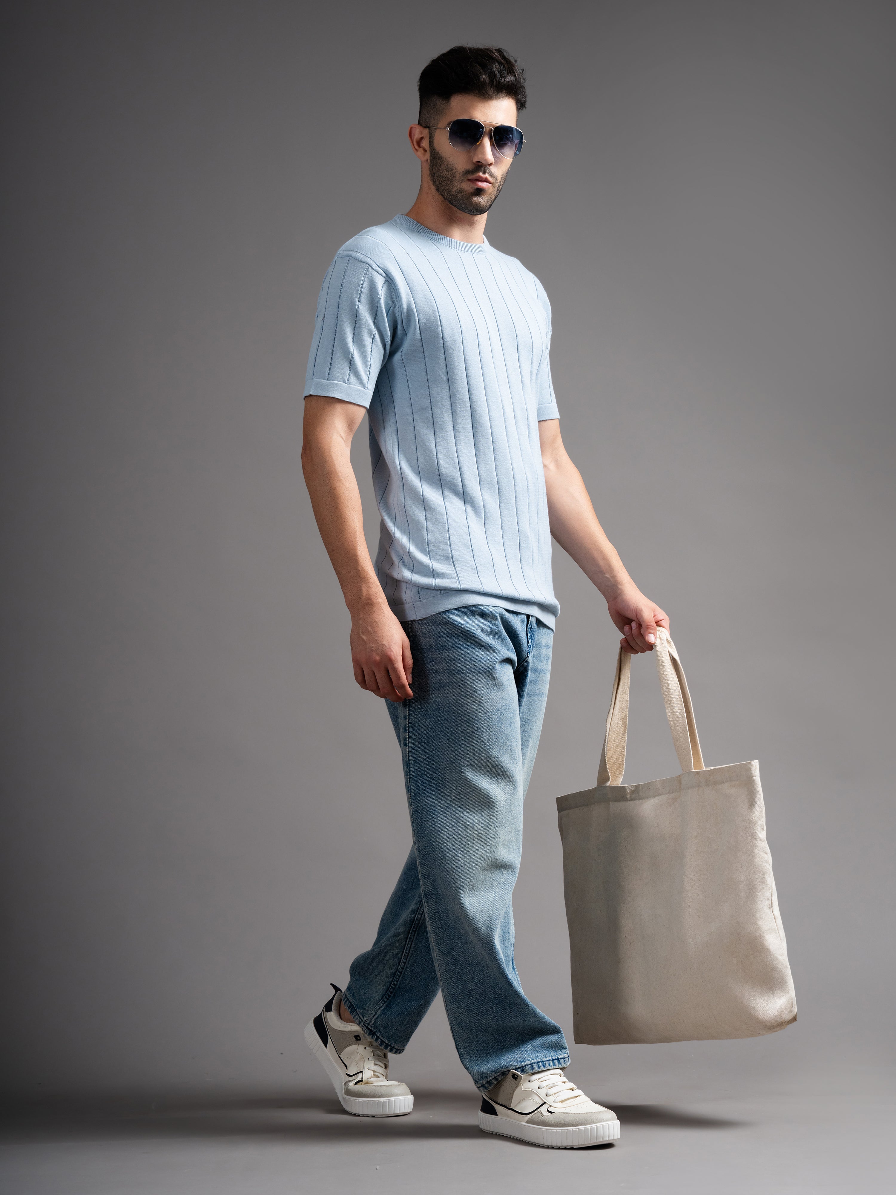 Men Darmor Blue Knit T-Shirt