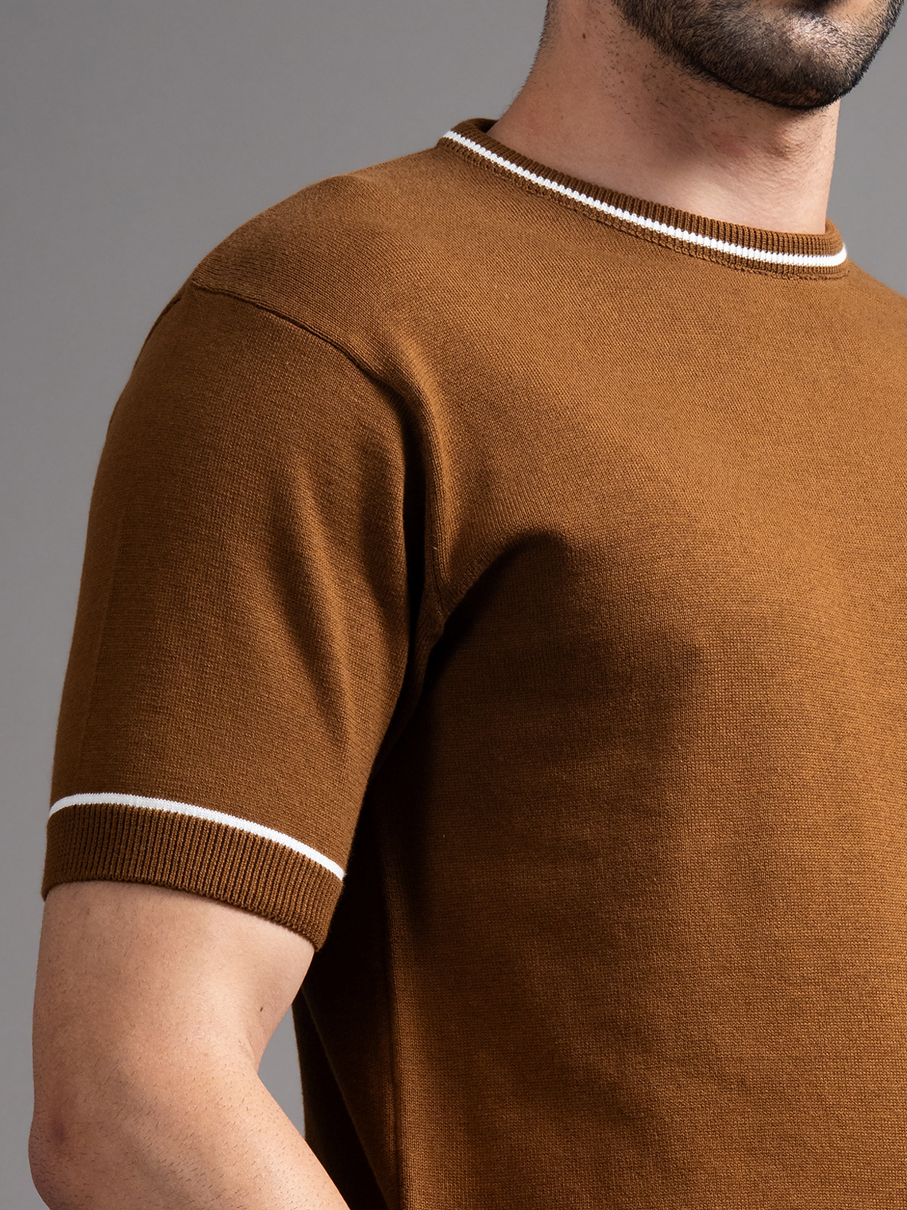 Men Davor Brown Knit T-Shirt