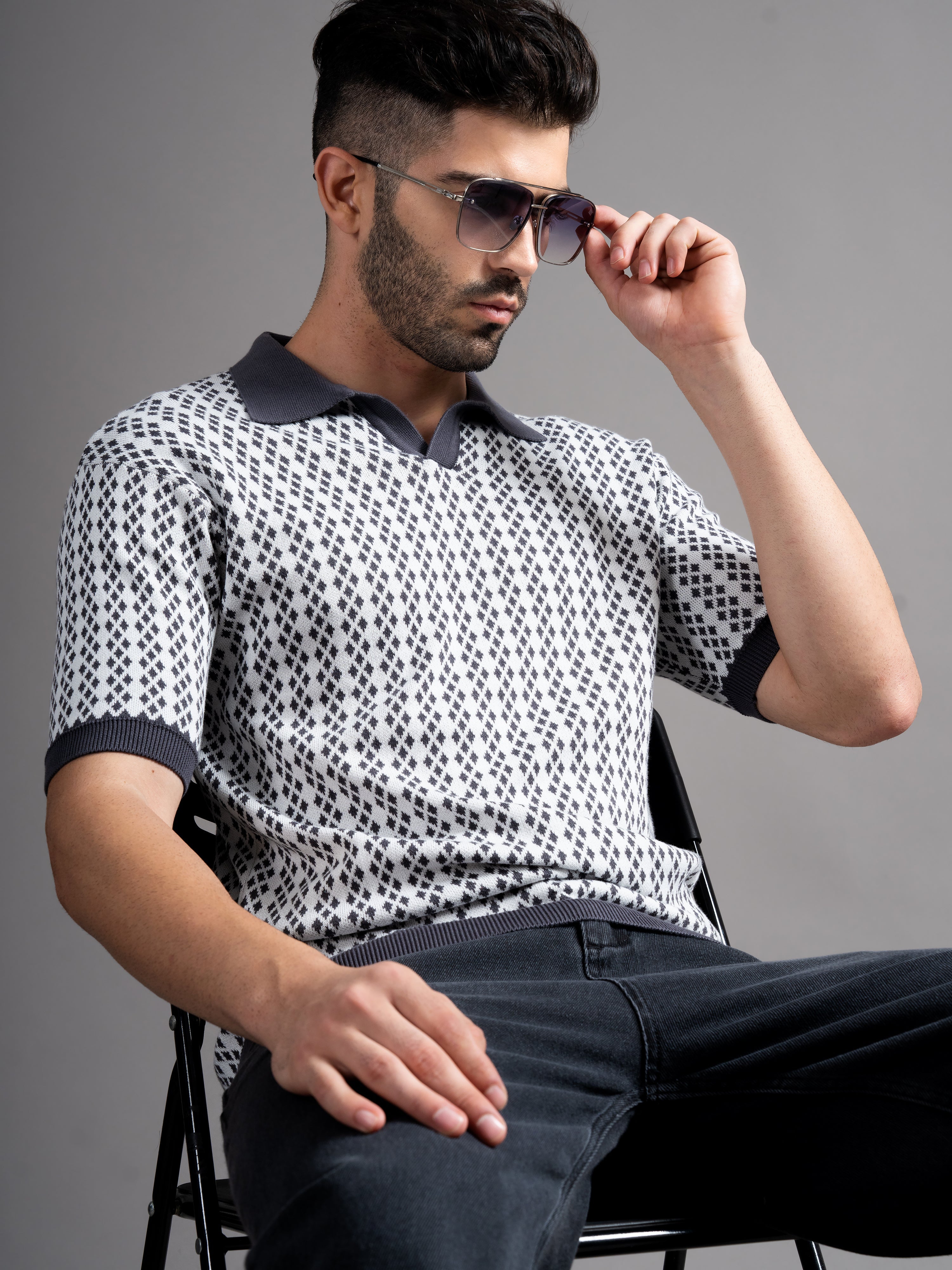 Men Davren Grey Knit Polo T-Shirt