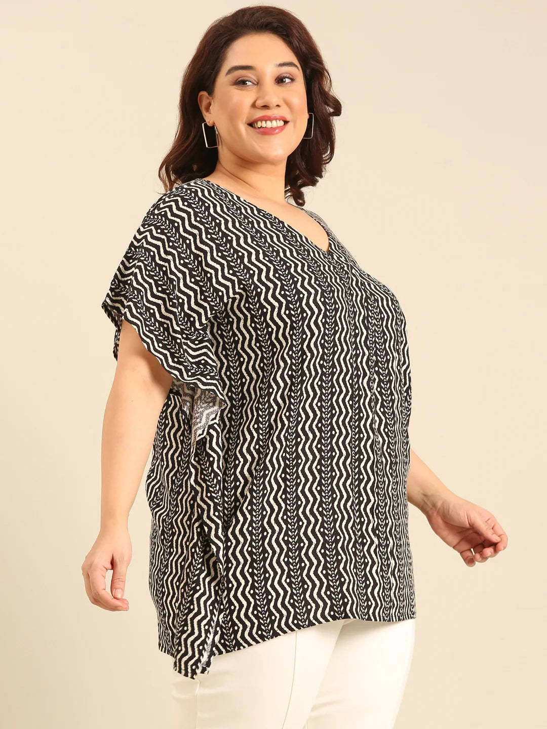 Women Zig Zag Printed Front Pleat Kaftan tunic