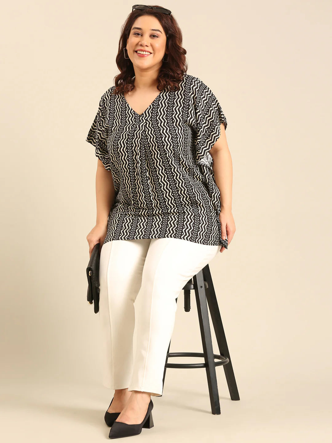 Women Zig Zag Printed Front Pleat Kaftan tunic