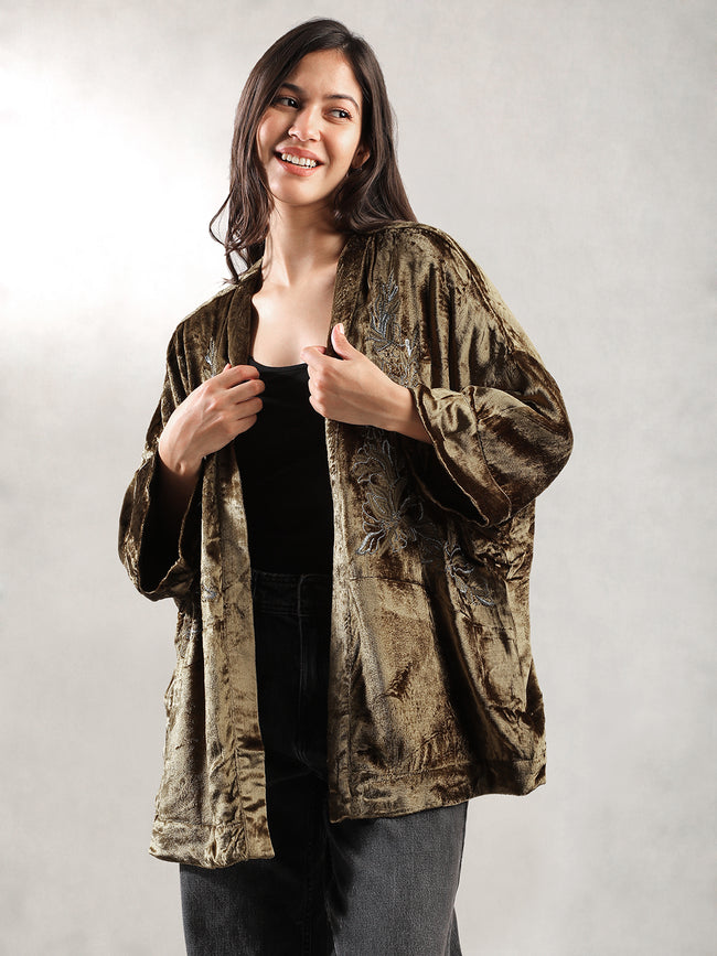 Women Embroidered Velvet Jacket