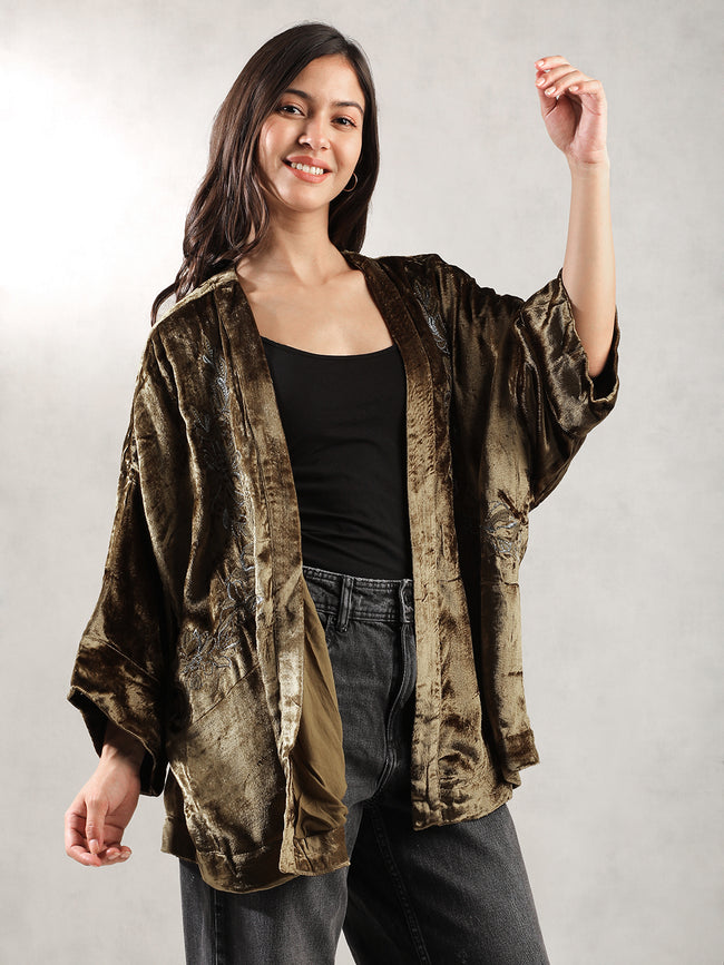 Women Embroidered Velvet Jacket