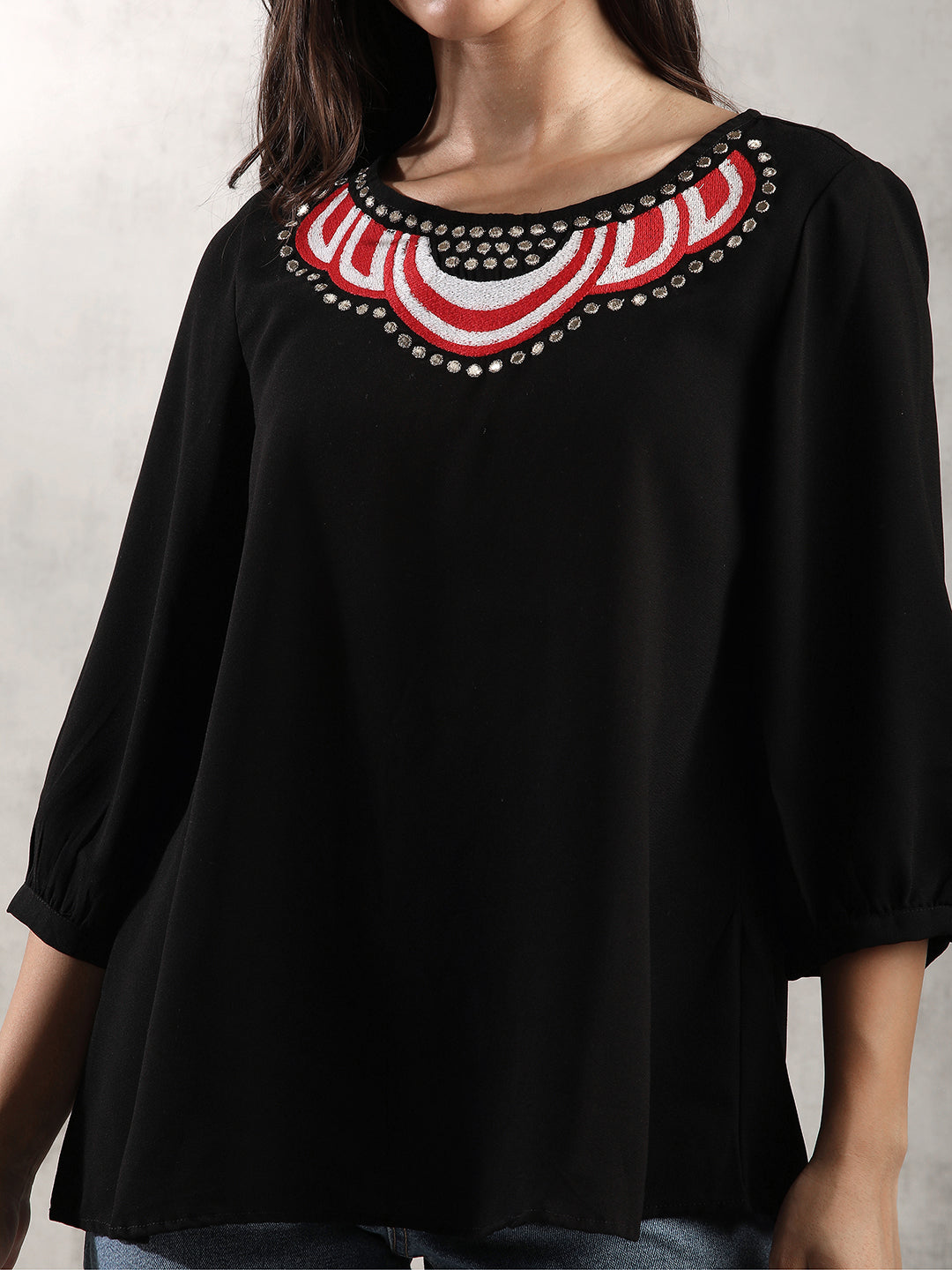 Women Black New Detail Top