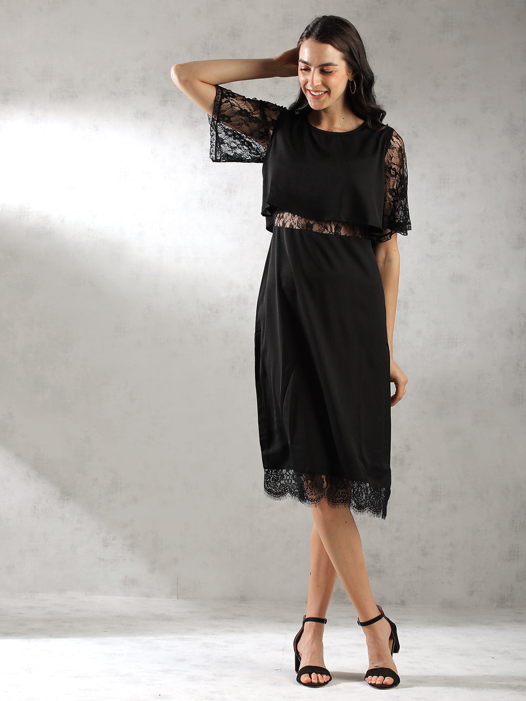 Women Black Lace Details Dress