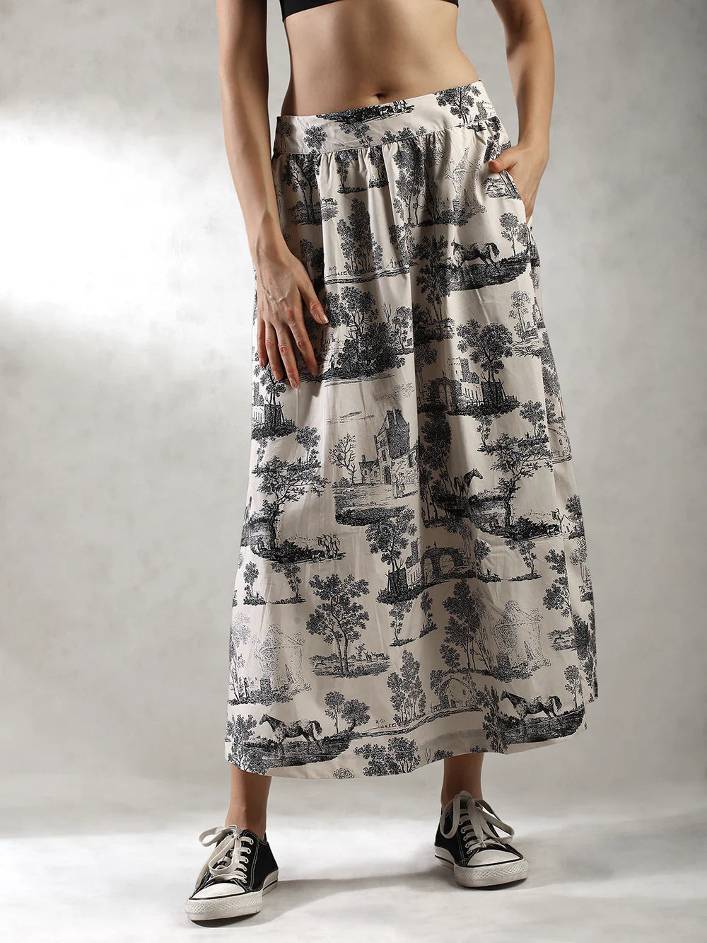 Women White Printed Chic Skirt