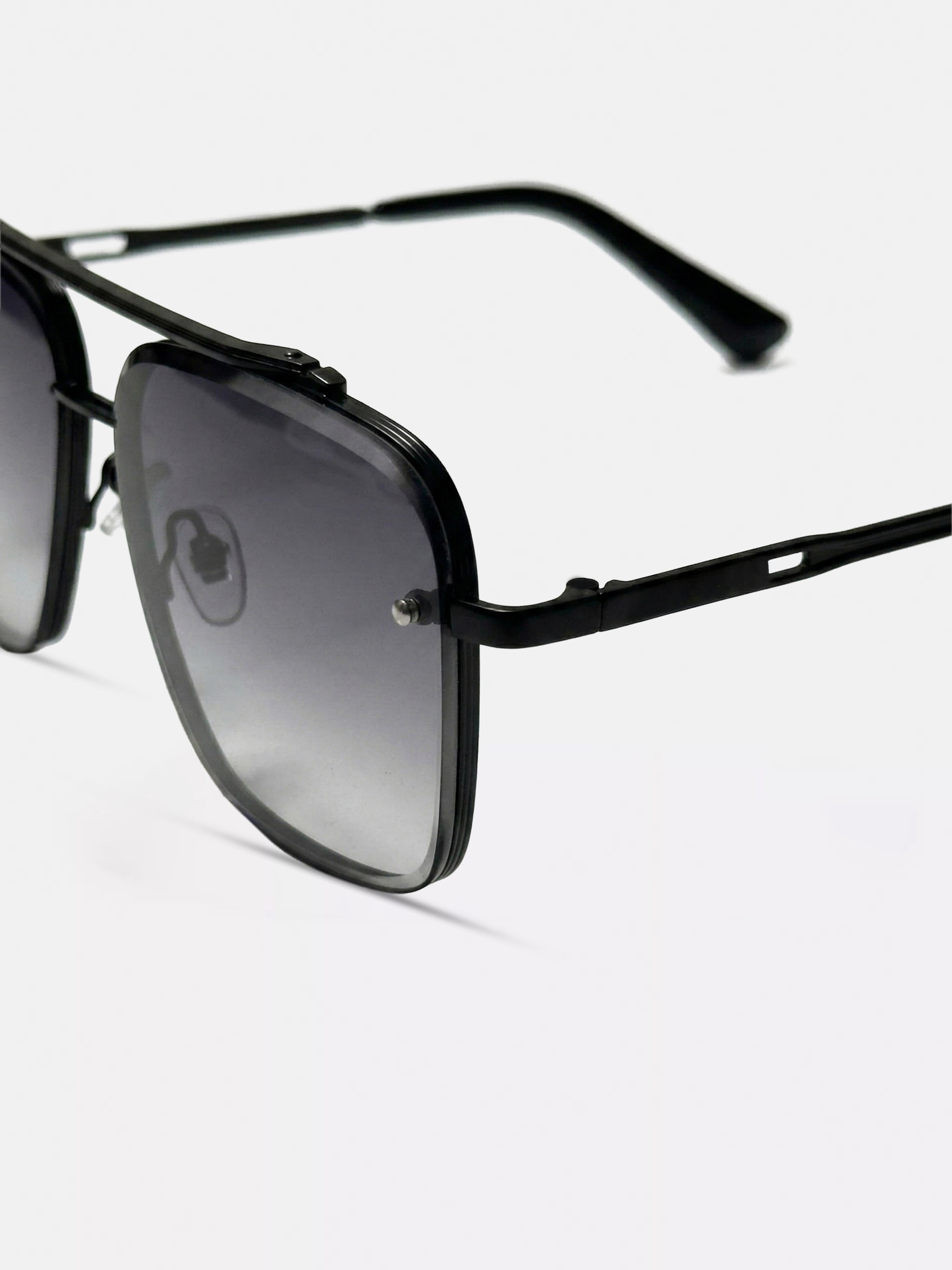 Men Square Aviator Sunglasses with Matte Black Frame and Smoke Grey Gradient Lenses