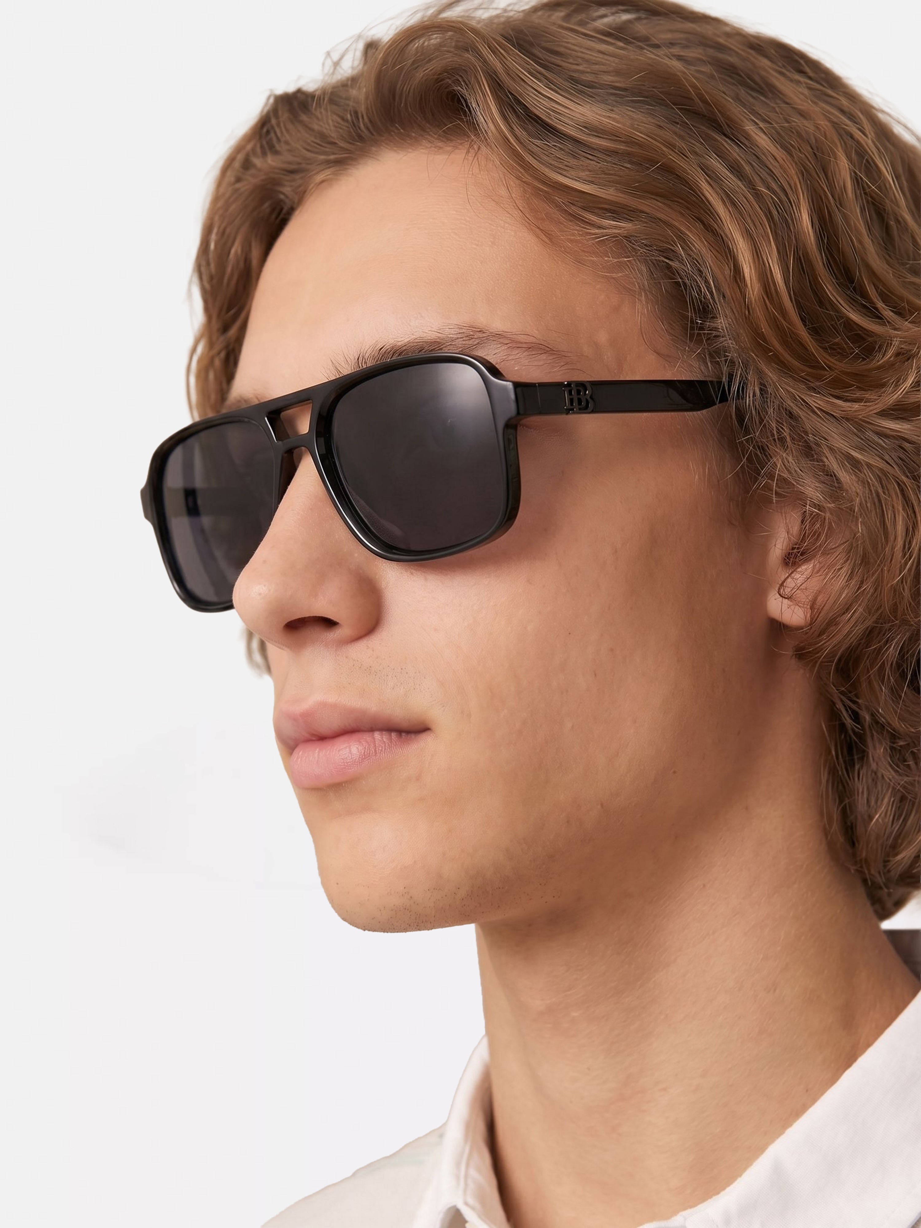 Men Wayfarer Full-Rim Sunglasses with Black Frame and Polarized Smoke Black Tinted Lenses