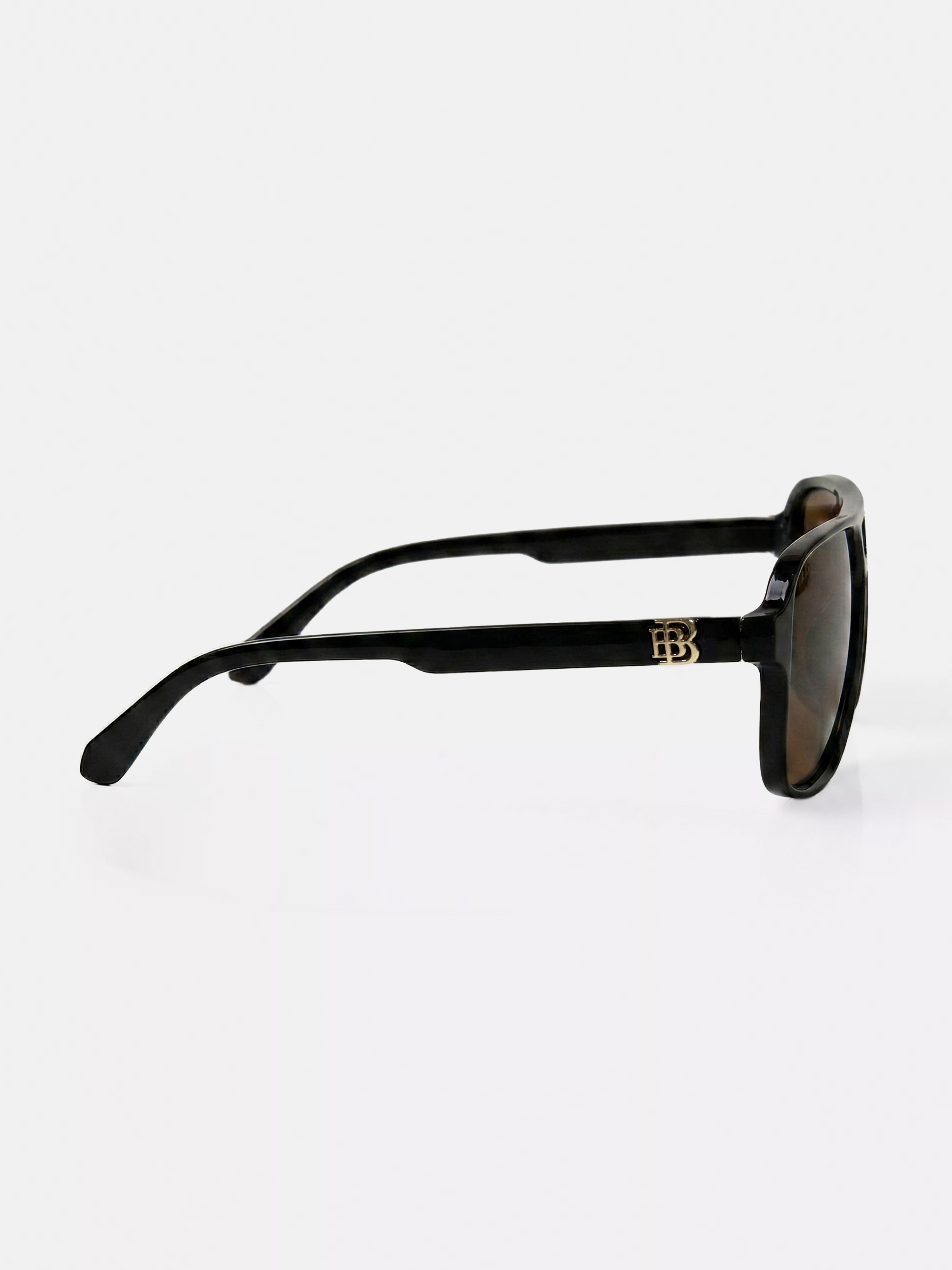Men Wayfarer Full-Rim Sunglasses with Black Frame and Polarized Mustard Tinted Lenses