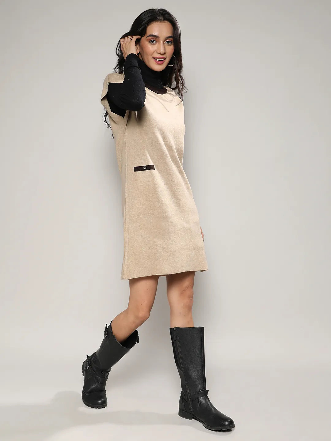 Women Beige Contrast Relaxed Sweater Dress