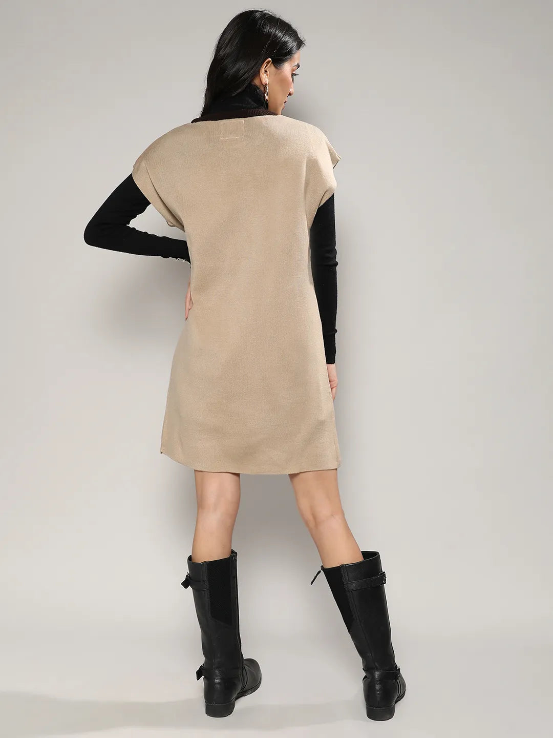 Women Beige Contrast Relaxed Sweater Dress