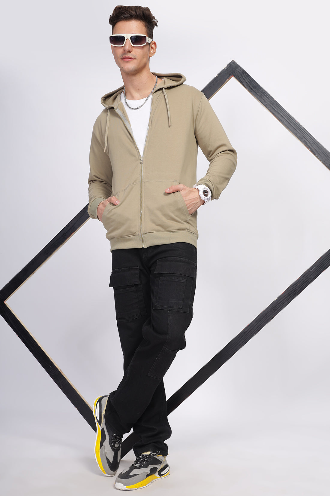 Men Beige  Sweatshirt With Zipper Hoodies