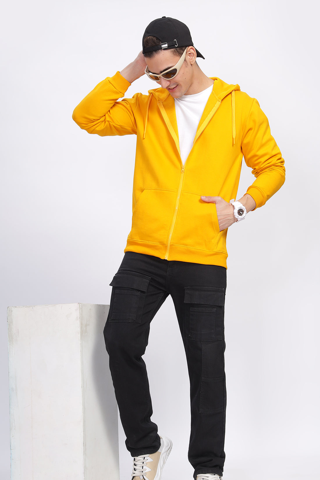 Men Mustard Sweatshirt With Zipper Hoodies