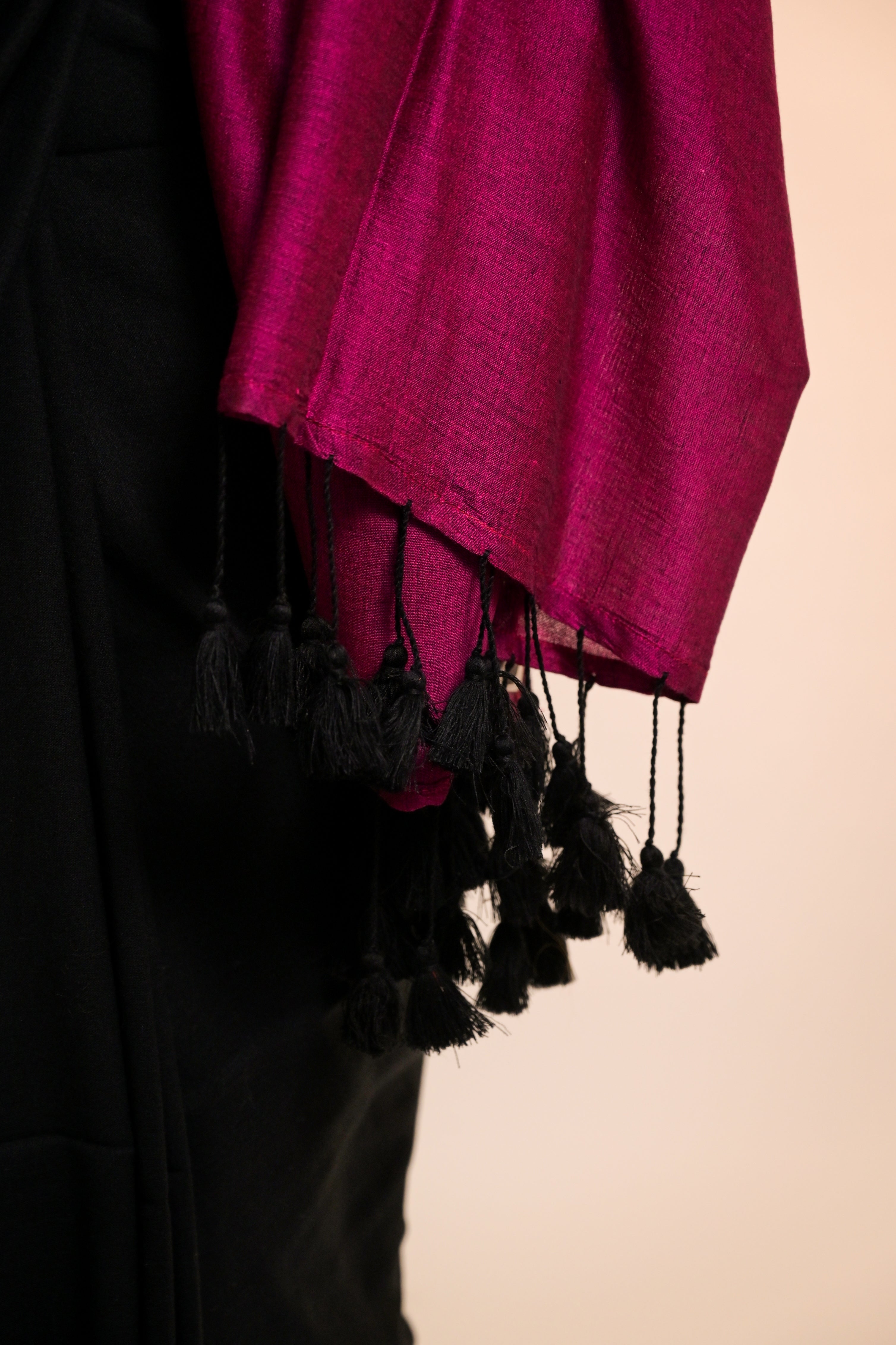Zindagi ki safar Black Handloom Cotton Acrylic Saree