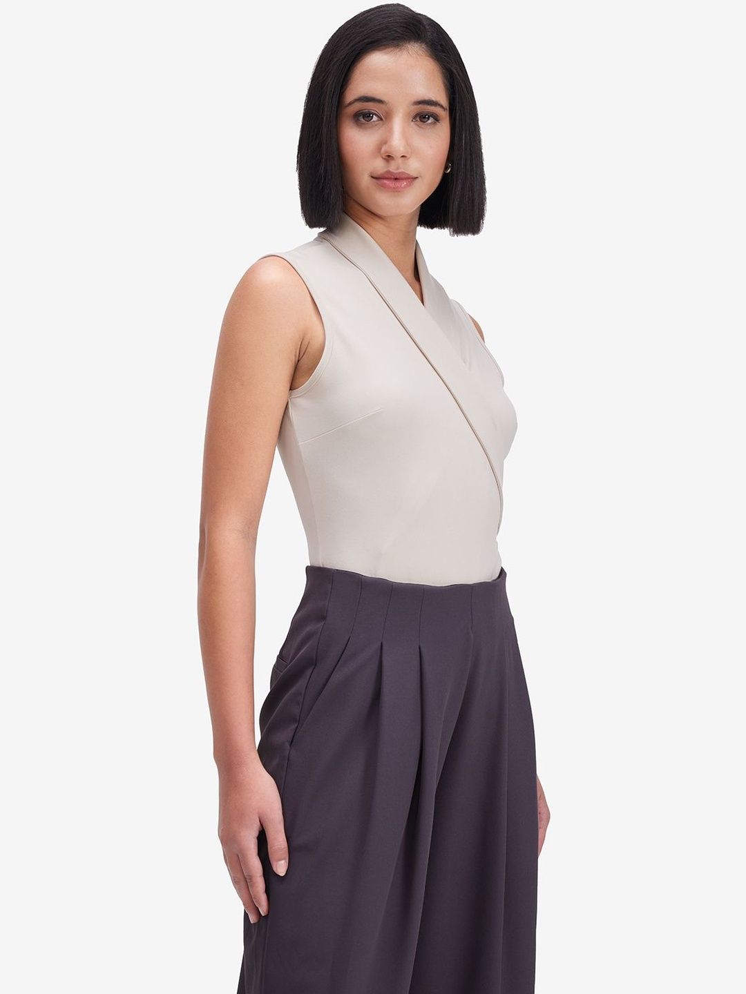 Women Cream Sleeveless Top