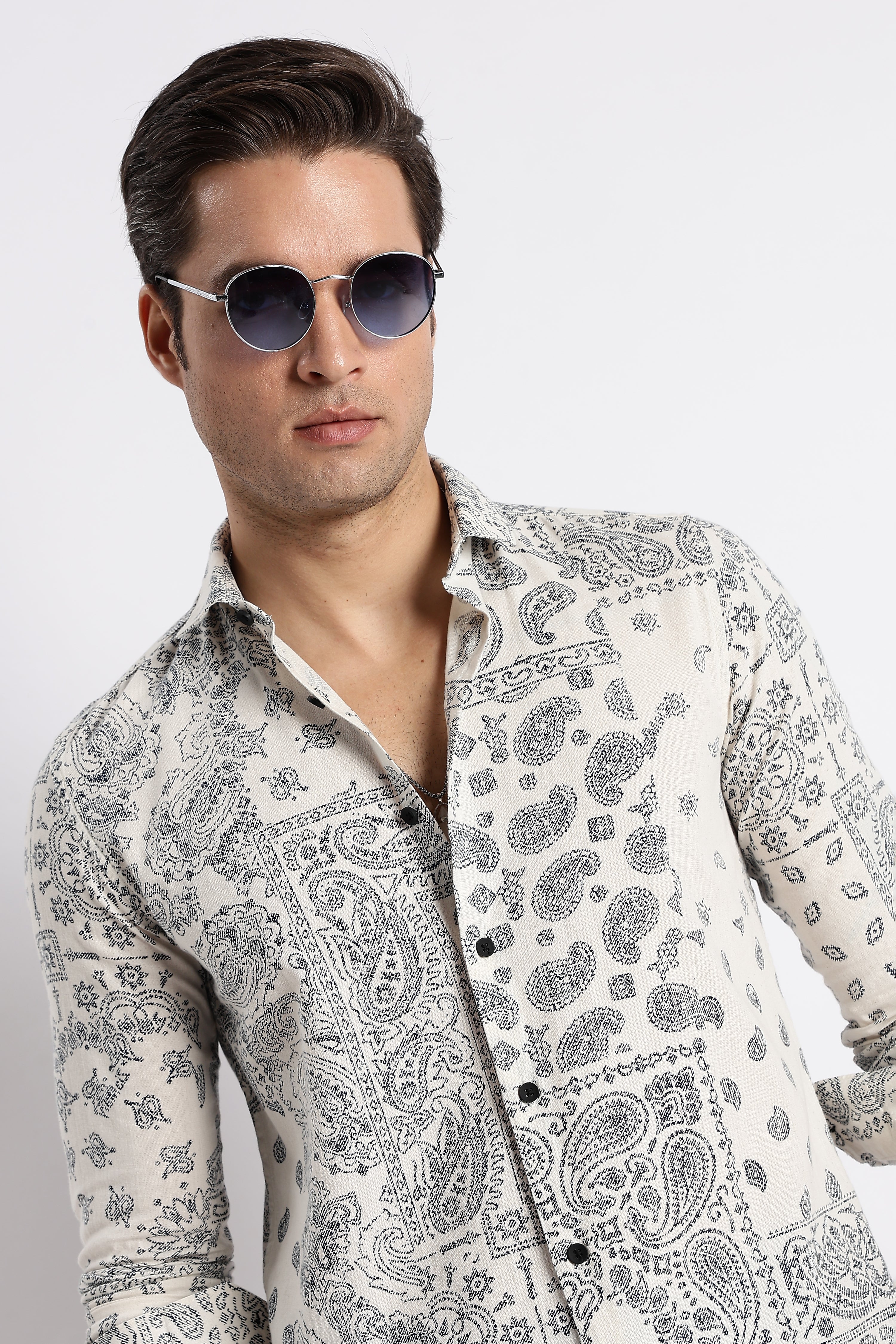 Men Paisley Print Shirt