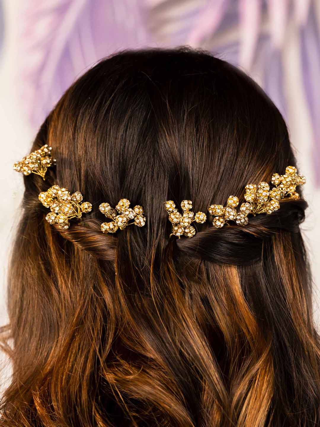 Gold Embellished Pearls U Pins Set of 4