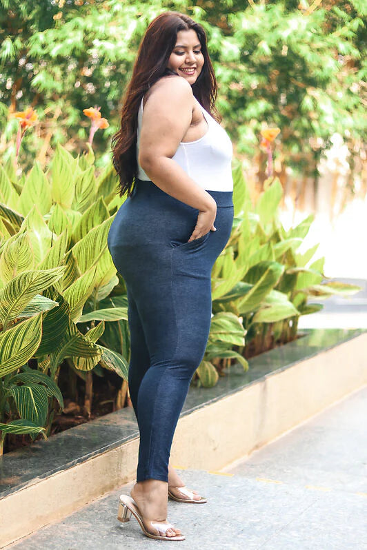 Women Navy Indigo Jeggings