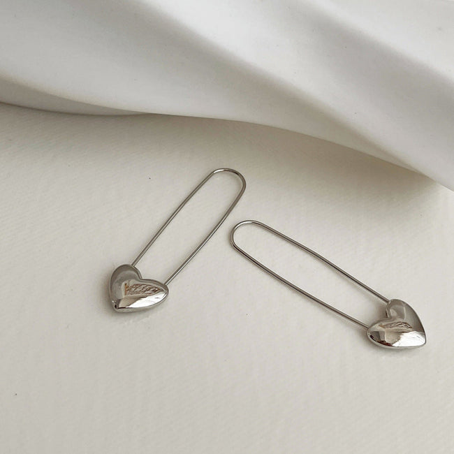 Minimalist Silver Heart Dangle Earring