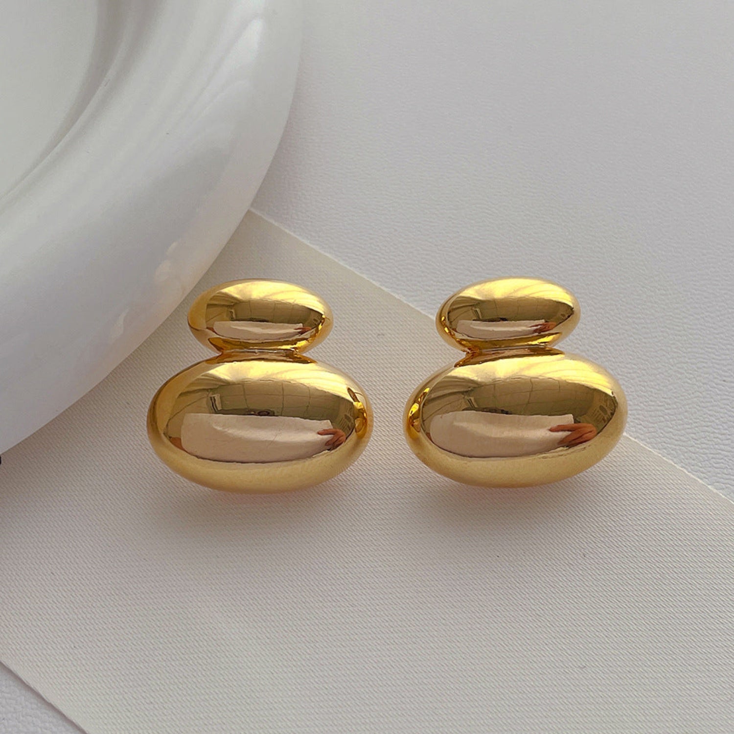 Gold Pin Earring