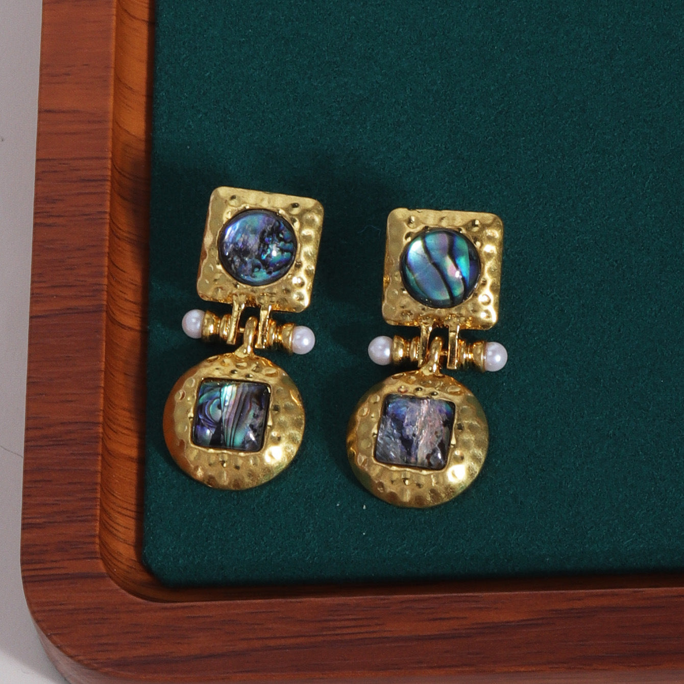 Abalone Shell Multicolor Pearl Pin Earring