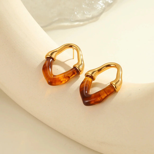 Resin Acetate U-Shape Red Studs