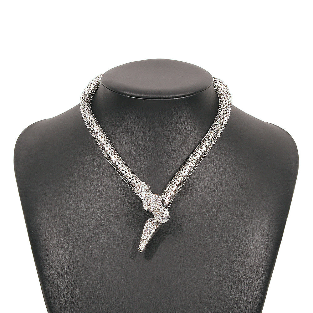Artifical Silver Necklace
