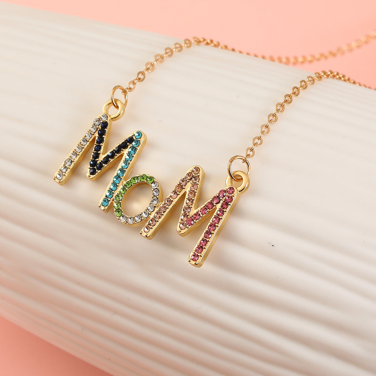 Alloy Diamond Mom Rainbow Color Letter Necklace