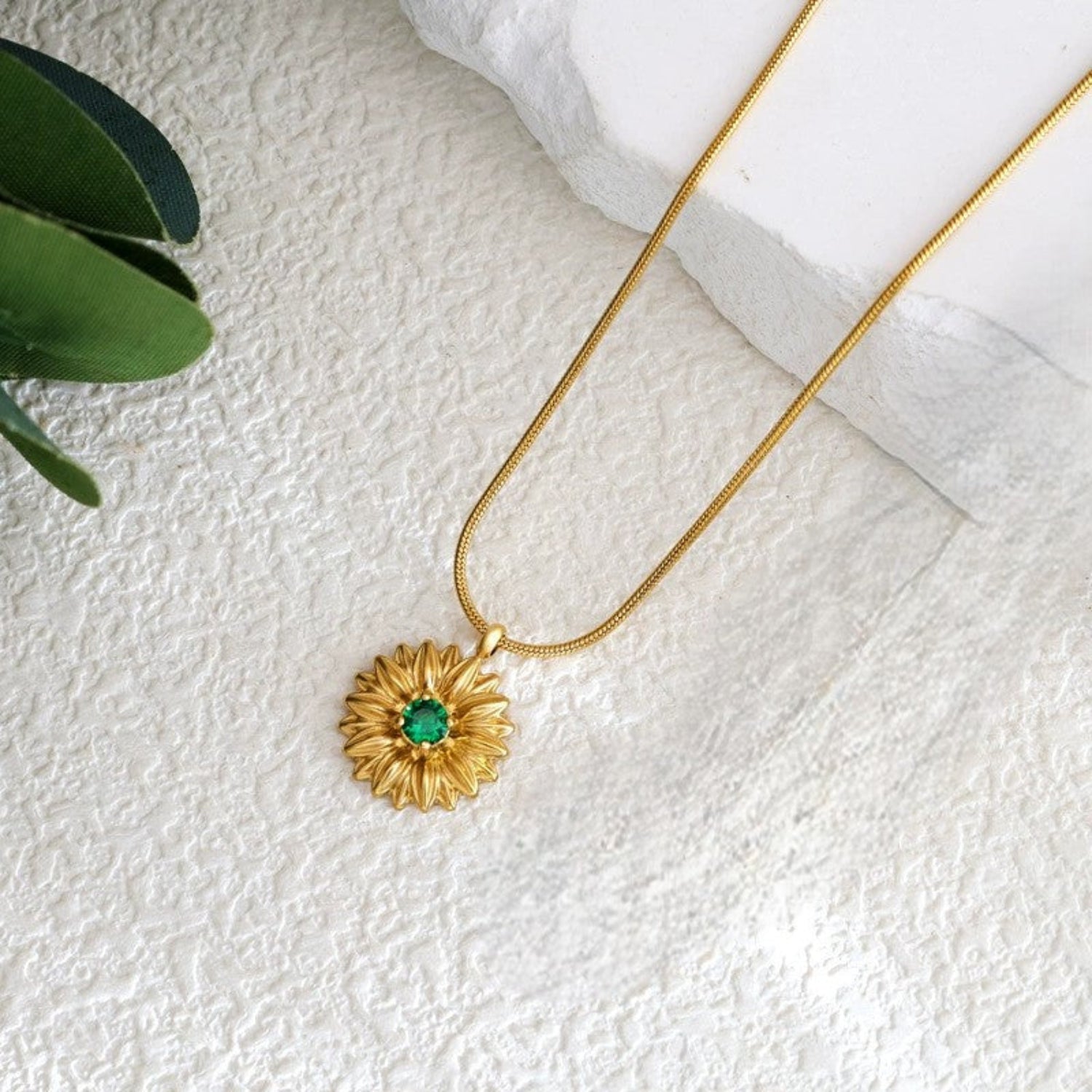 Emerald Bloom Pendant Necklace