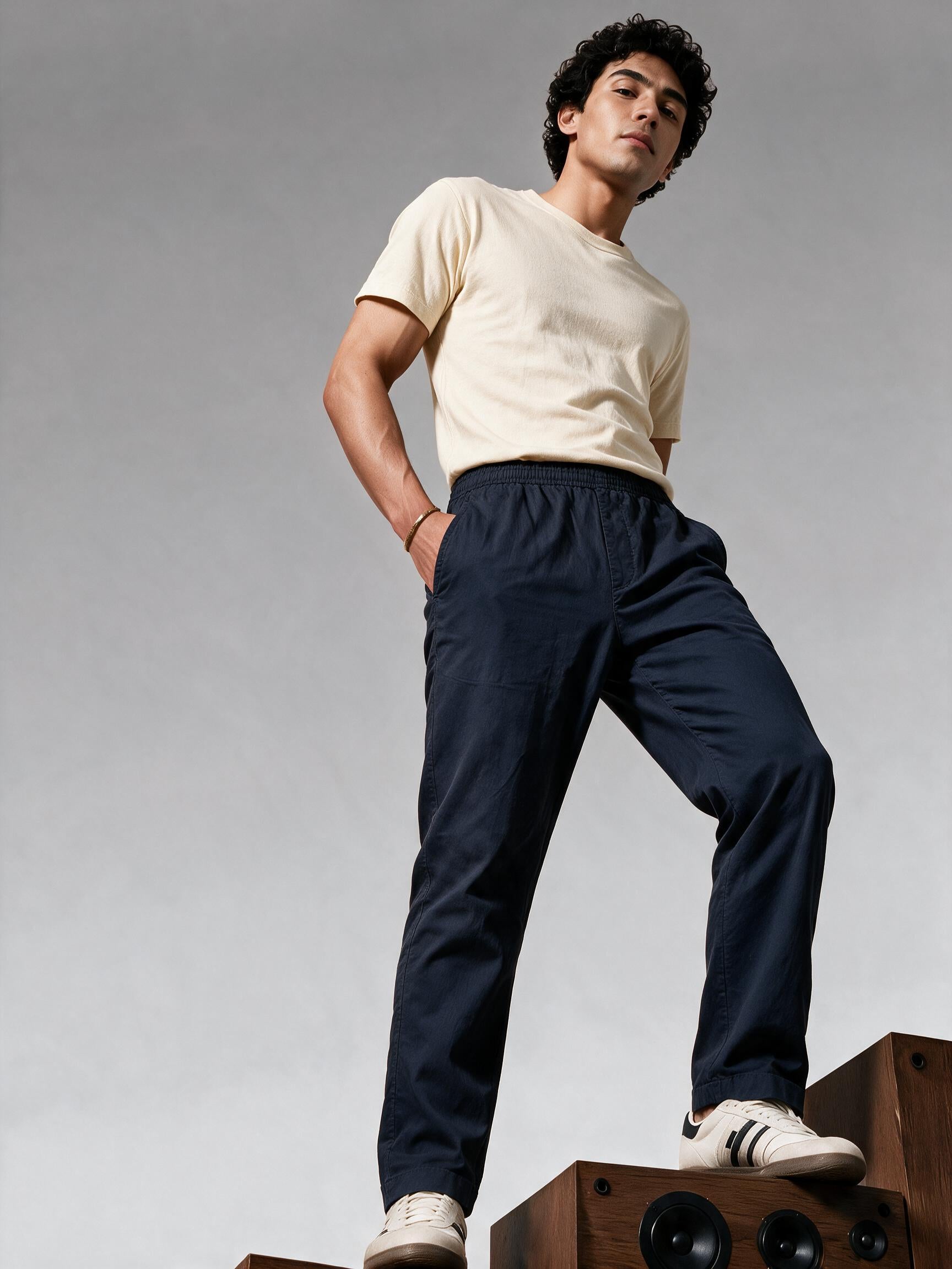 Men Black Straight Fit Pant