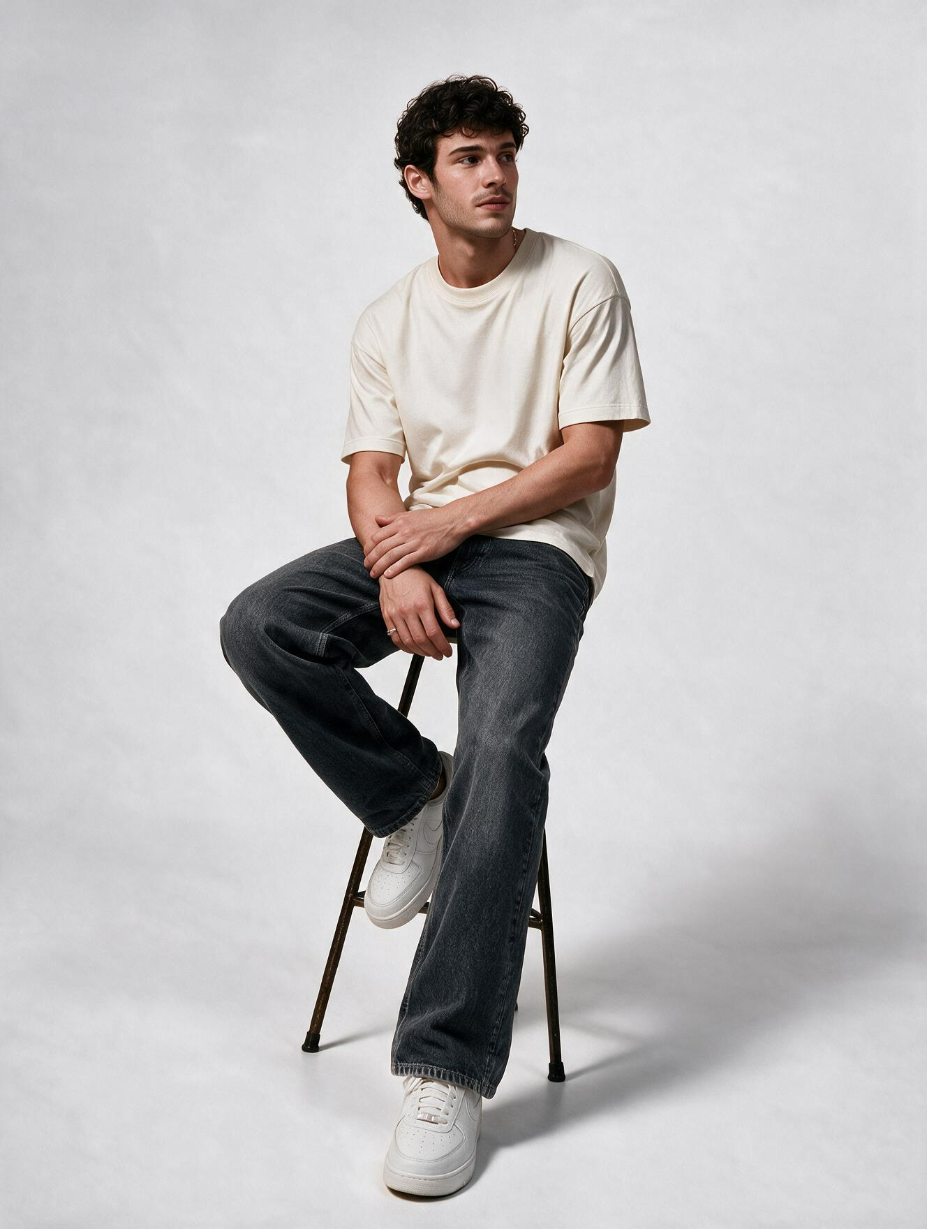 Men Black Straight Fit Jeans