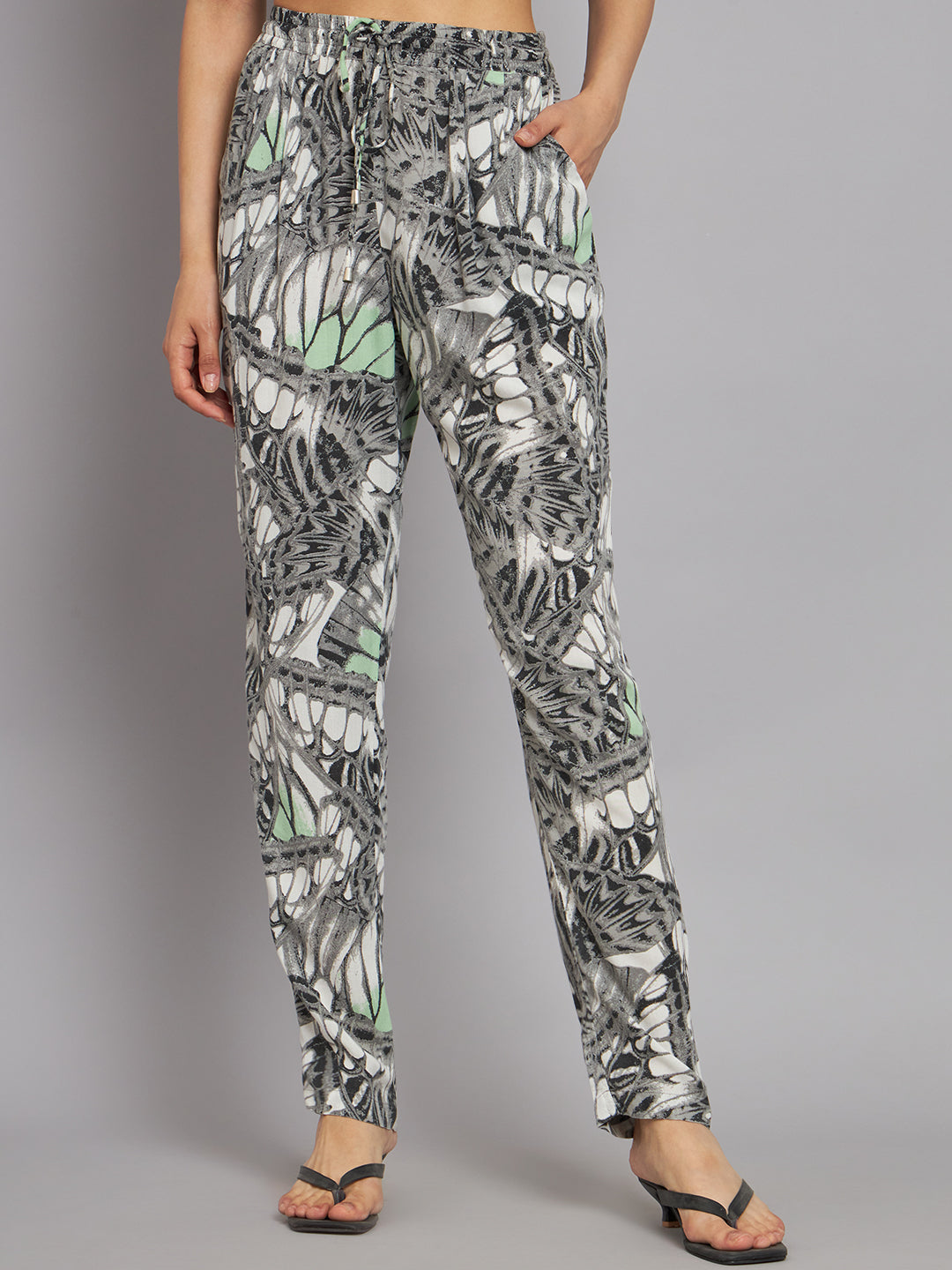 Women Grey Printed Pants