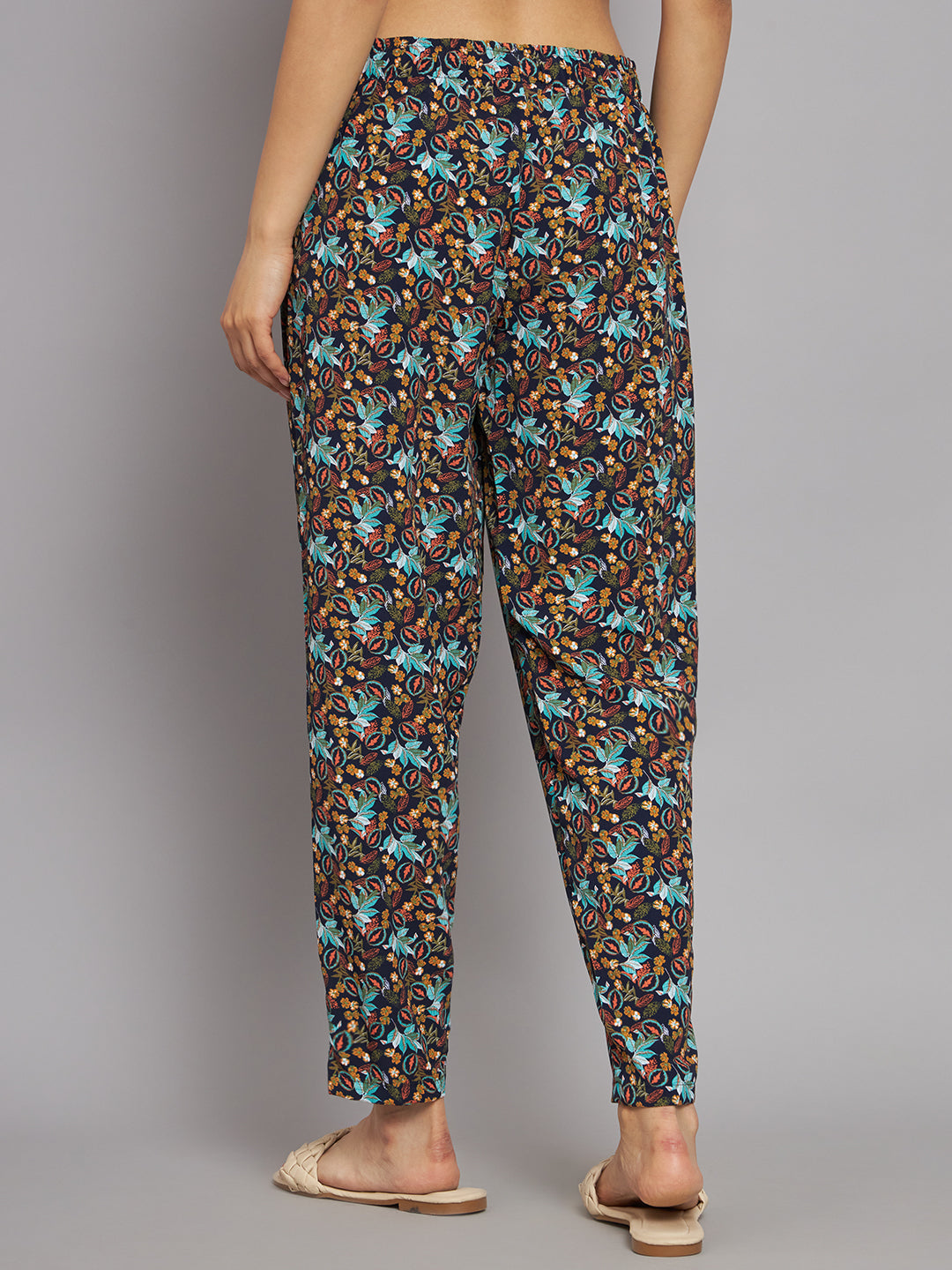 Women Multicolour Printed Pants