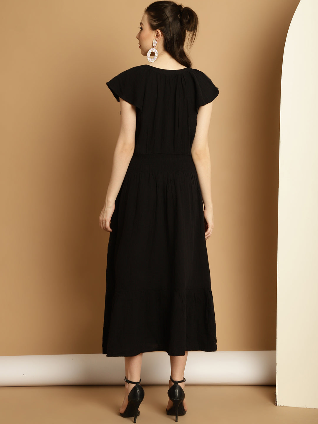 Women Black Pocket Dress