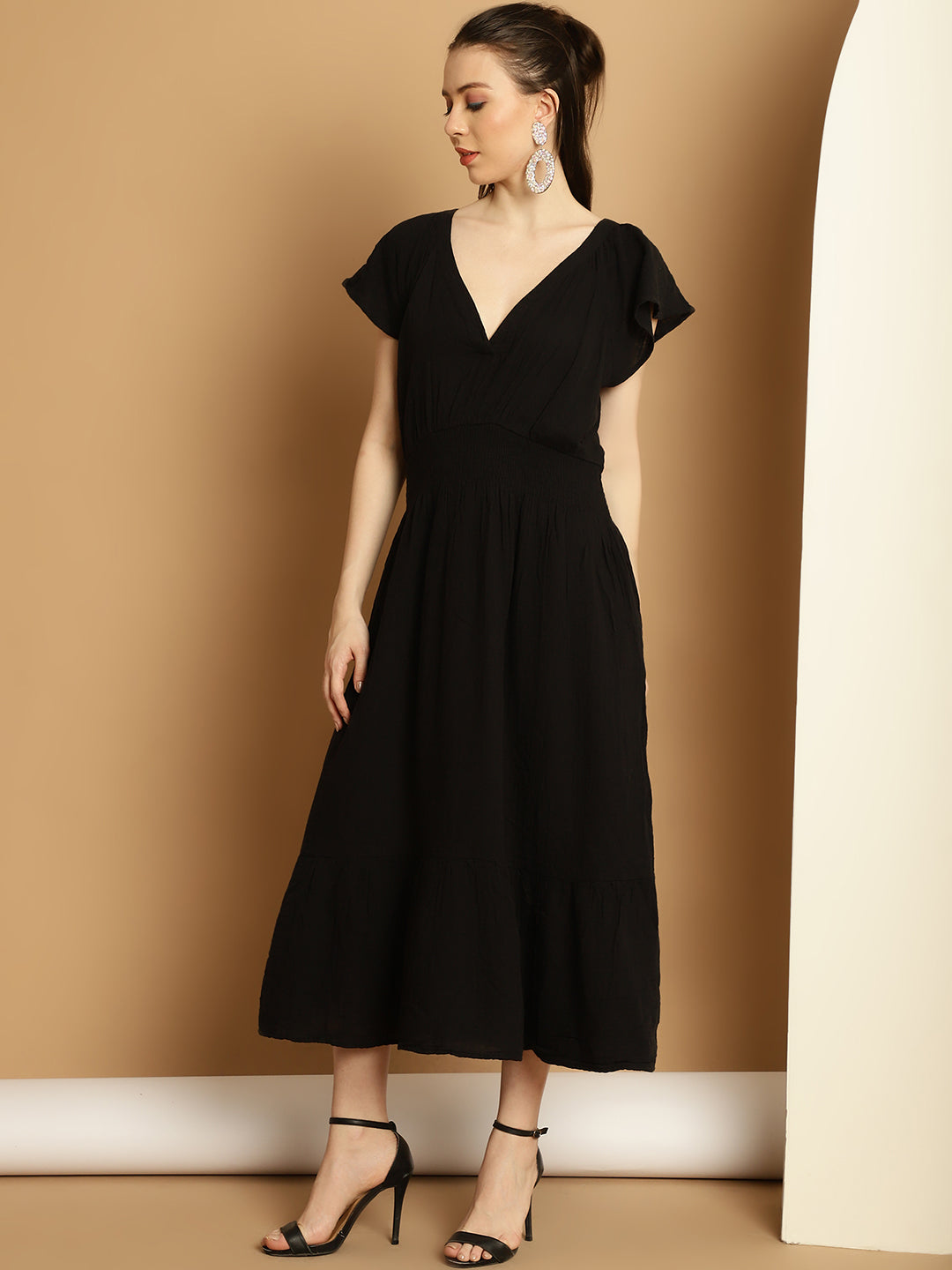 Women Black Pocket Dress