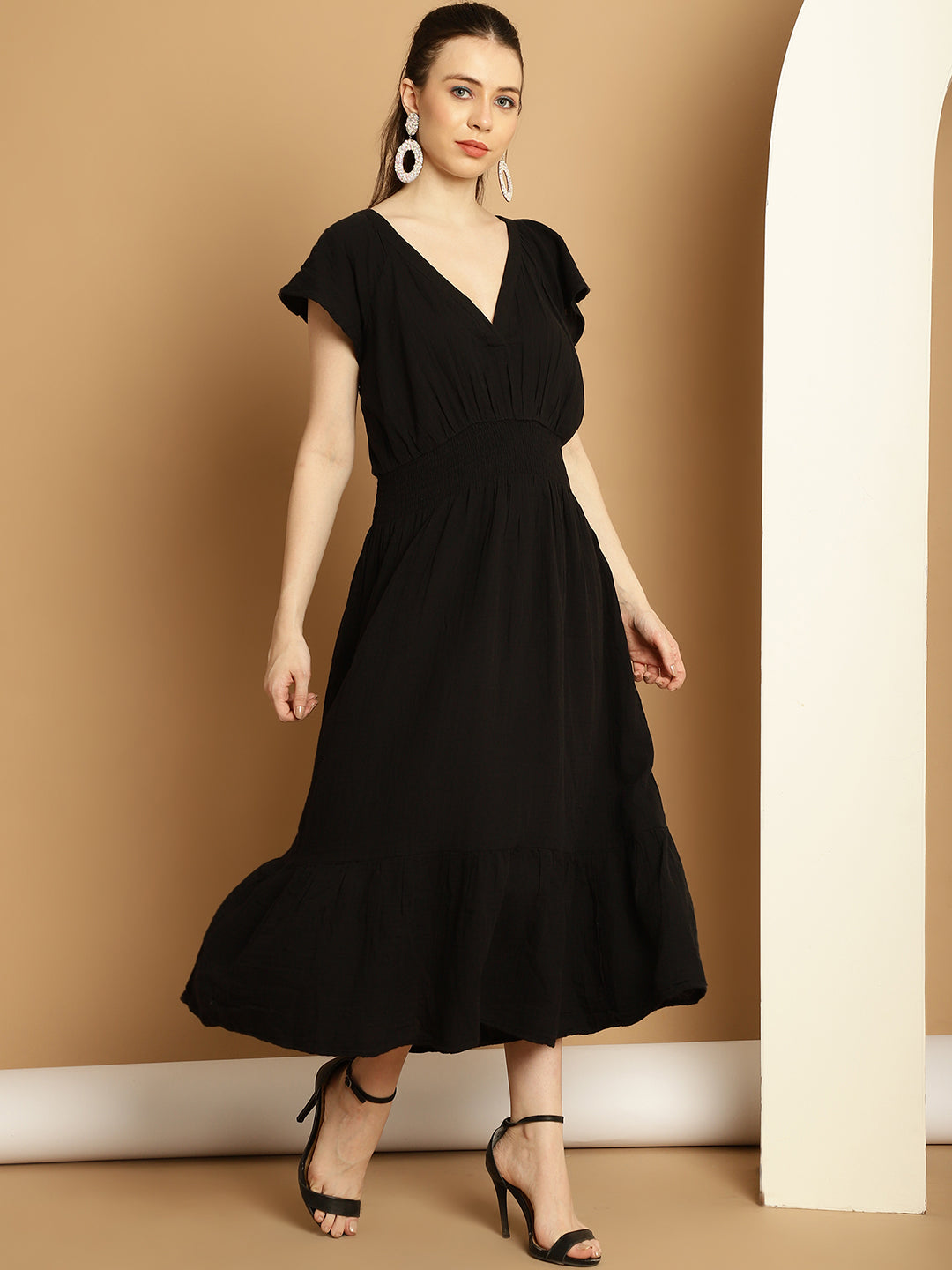 Women Black Pocket Dress