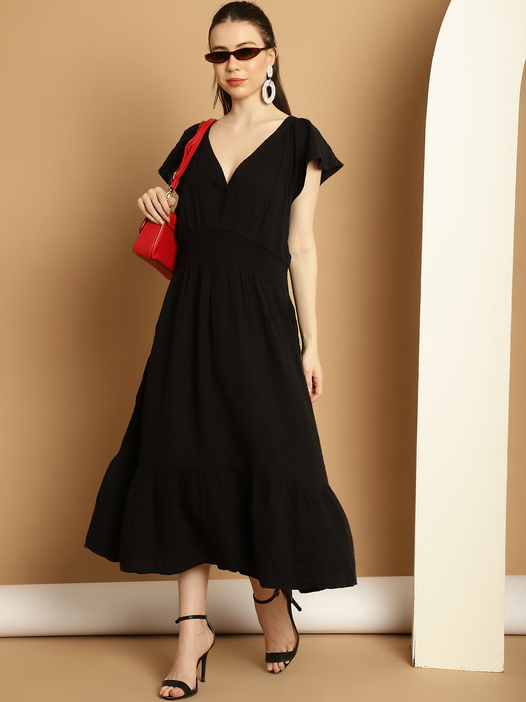 Women Black Pocket Dress